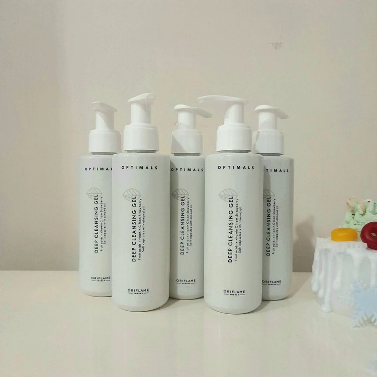 ژل شستشوی صورت دوکاره اپتیمالز برند اوریفلیم