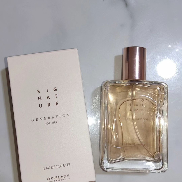عطر سیگنچر گیاهی اوریفلیم زنانه و خاص و خوشبو