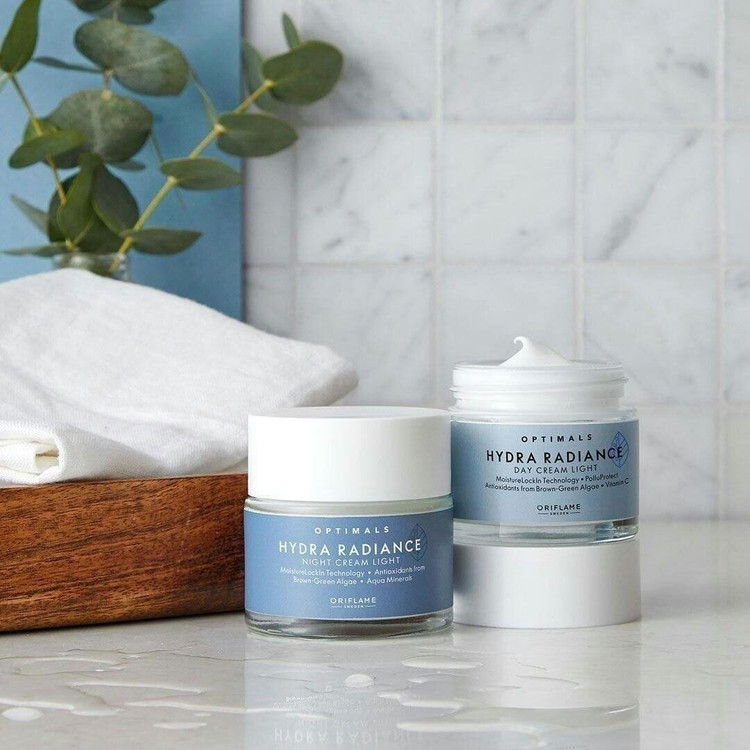 کرم روز مرطوب کننده هیدرا ردینس لایت اپتیمالز اوریفلیم