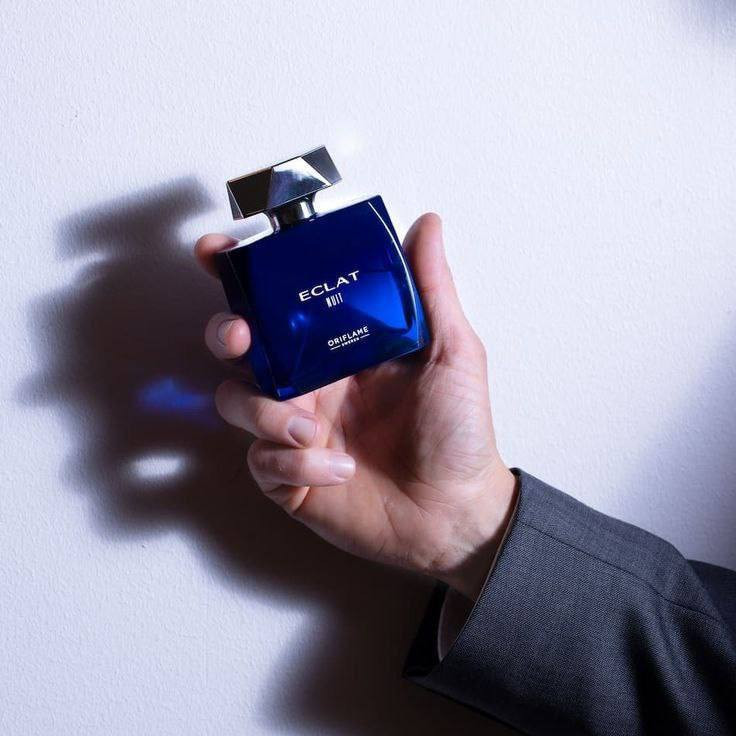 عطر اکلت نویت مردانه اوریفلیم پک هدیه چوبی رزینی