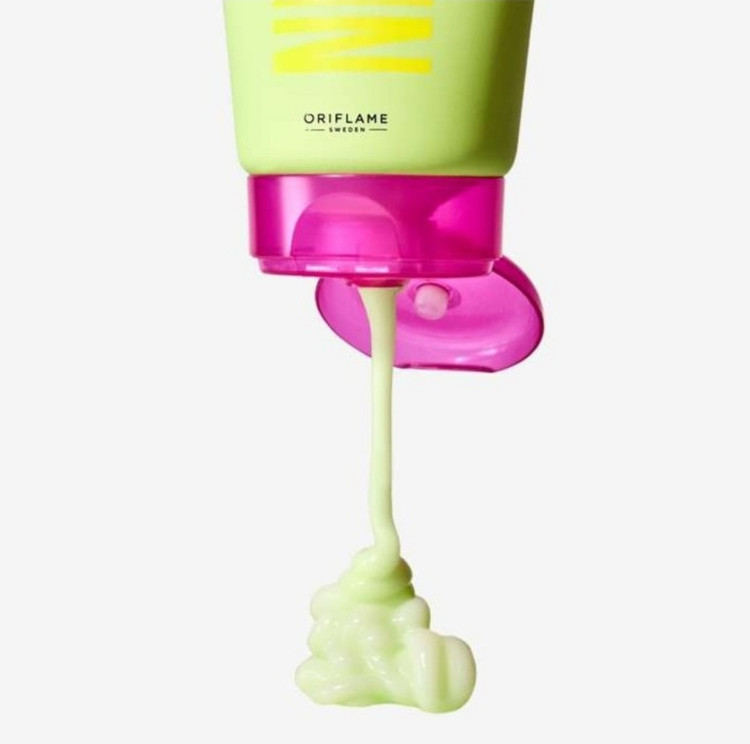 لوسیون بدن نئونی اوریفلیم