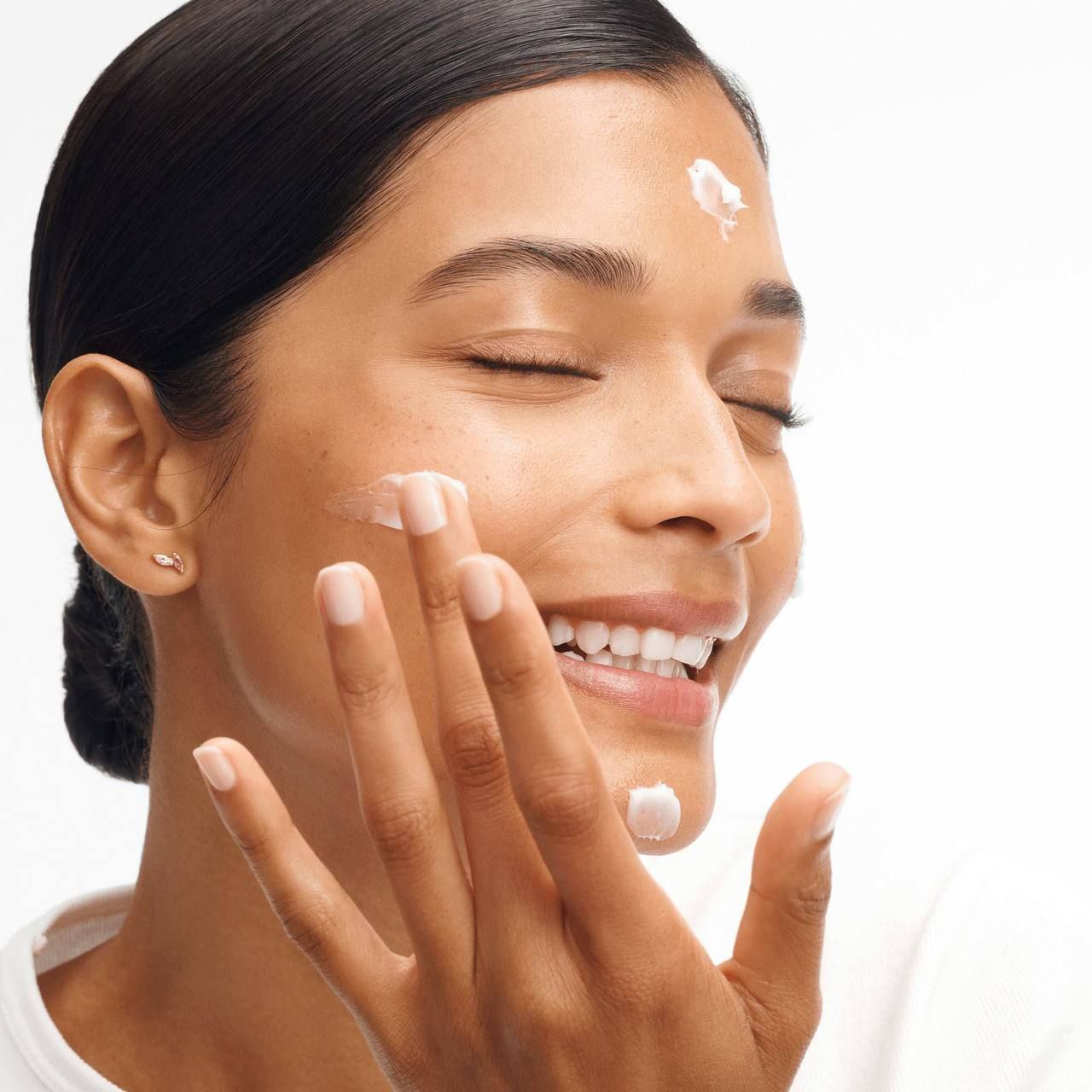 کرم  ضدلک  و تغذیه کننده لایت ایون اوت ۵۰میل اوریفلیم