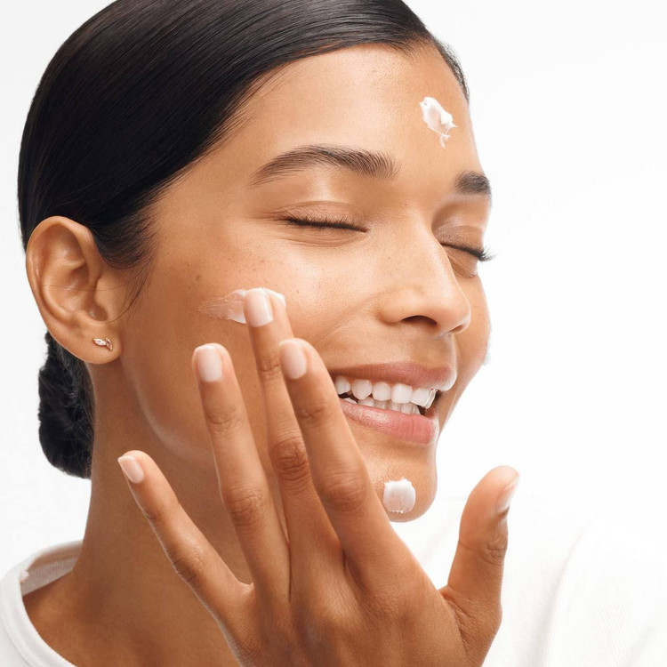 کرم ضدلک و تغذیه کننده لایت ایون اوت ۵۰میل اوریفلیم