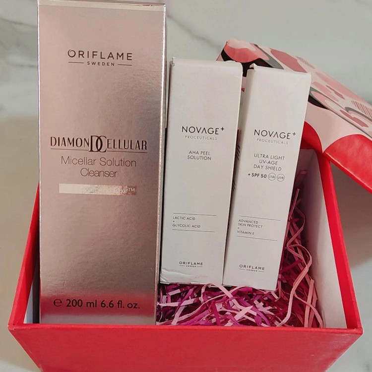 پک مراقبت از پوست چندکاره وجوانساز نویج اوریفلیم(کلینزر میسلار،ضدافتاب،سرم aha(