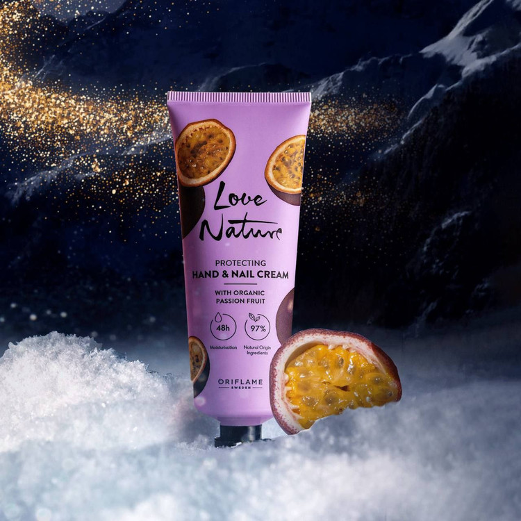 کرم دست و ناخن پشن فروت تغذیه کننده