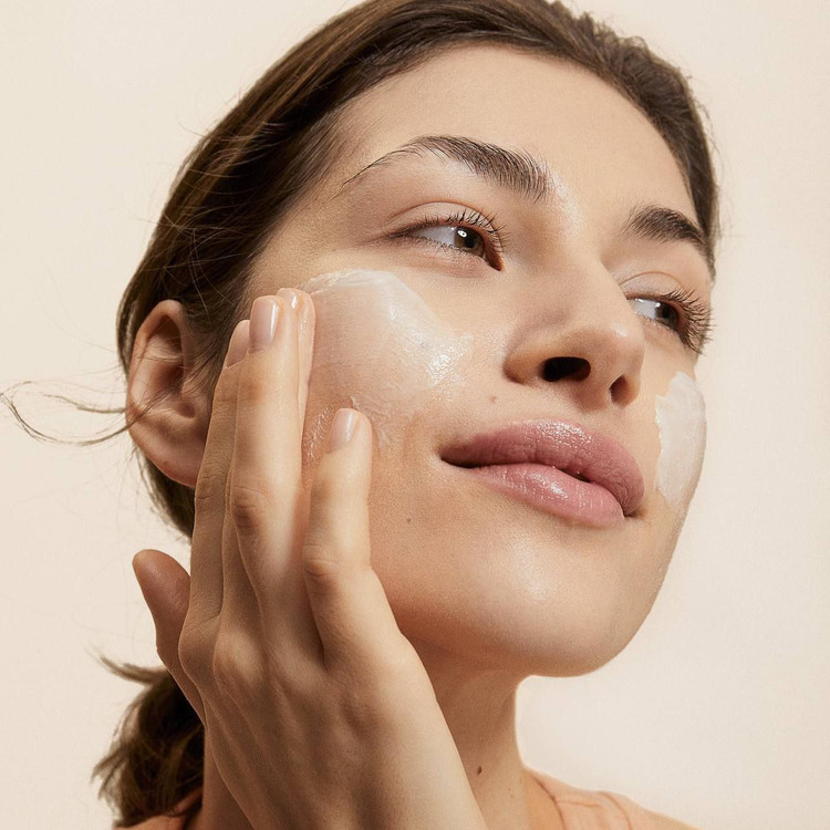 خرید ماسک صورت چیا و عسل ارگانیک برند اوریفلیم