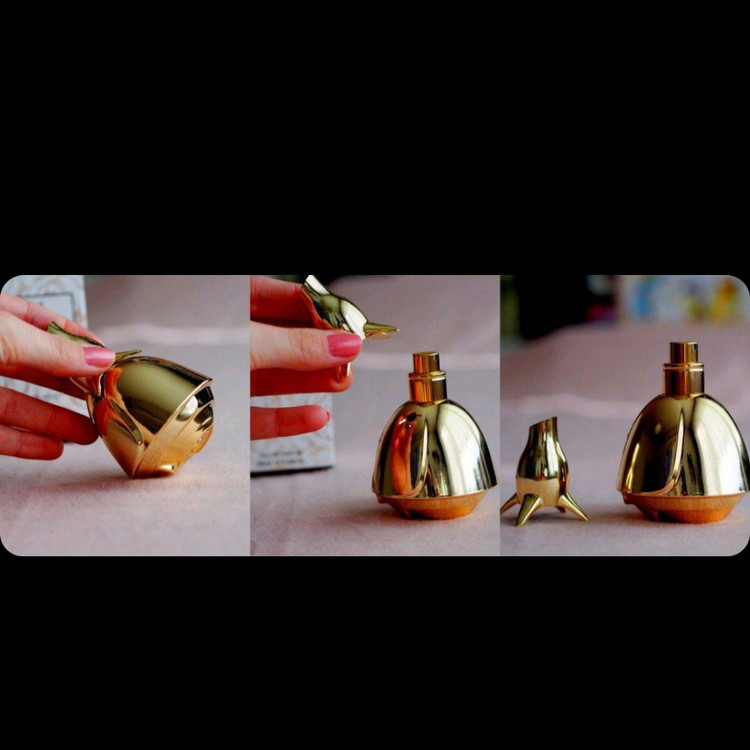 عطر ادو پرفیوم زنانه ی ولار گلد اوریفلیم ۵۰ میل تاریخ گذشته
